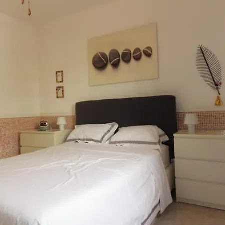 2 Bedroom Apt With Large Garden In Golf Del Sur San Miguel de Abona