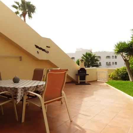 2 Bedroom Apt With Large Garden In Golf Del Sur